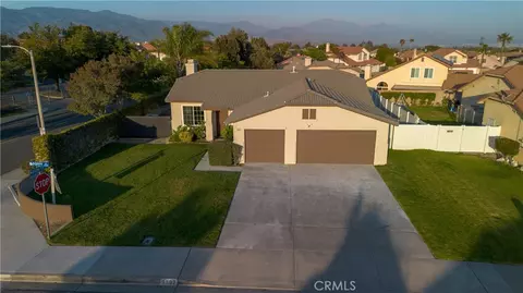 View/Area - 3397 N Poppy, Rialto, CA 92377 photo 2 of 6