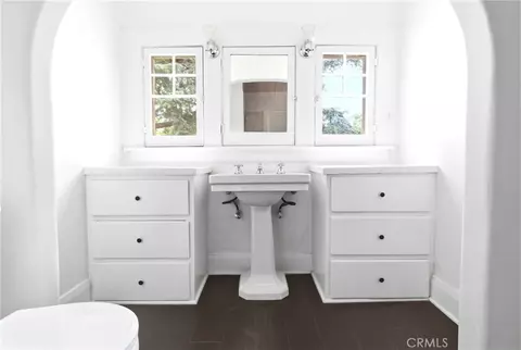 Bath - 691 N Euclid, Upland, CA 91786 photo 3 of 3