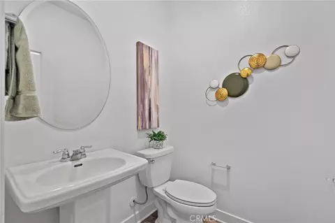 Bath - 810 Enchanted Hideaway, Upland, CA 91786 photo 1 of 3