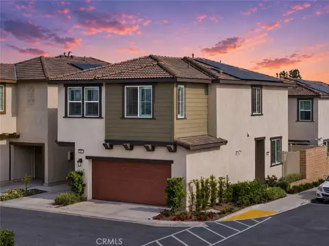 810 Enchanted Hideaway, Upland, CA 91786