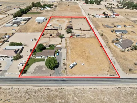 View/Area - 8758 Deep Crk, Apple Valley, CA 92308 photo 1 of 3