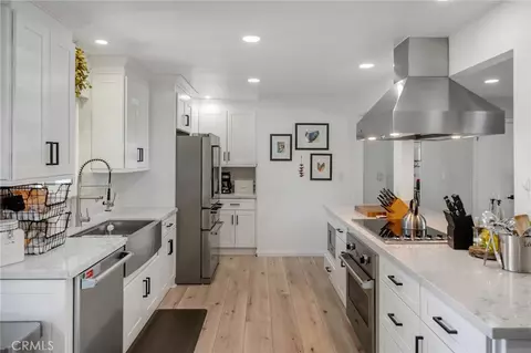Kitchen - 8758 Deep Crk, Apple Valley, CA 92308 photo 1 of 4