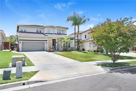 33921 Lake Breeze Dr, Yucaipa, CA 92399