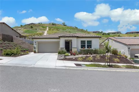 24590 Crestley Dr, Corona, CA 92883