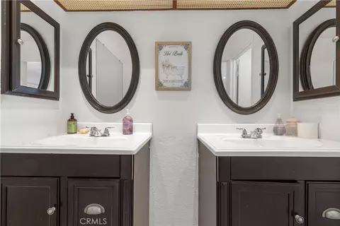 Bath - 47800 Madison St #141, Indio, CA 92201 photo 2 of 3