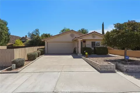 28042 Calle Vallarta, Menifee, CA 92585