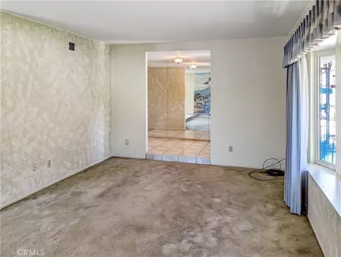 Living - 8845 Somerset, Rancho Cucamonga, CA 91701 photo 2 of 6