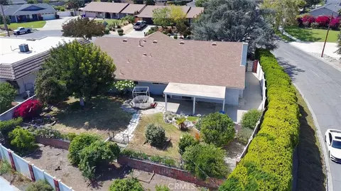 View/Area - 8845 Somerset, Rancho Cucamonga, CA 91701 photo 2 of 3