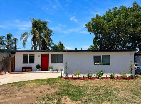 18522 7th, Bloomington, CA 92316