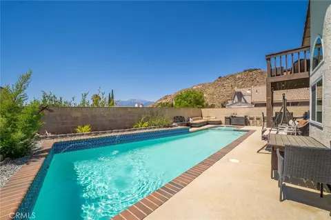 11964 Maple Leaf, Fontana, CA 92337