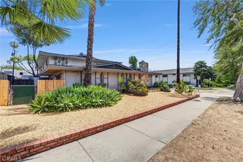 357 Amber Ct, Upland, CA 91786