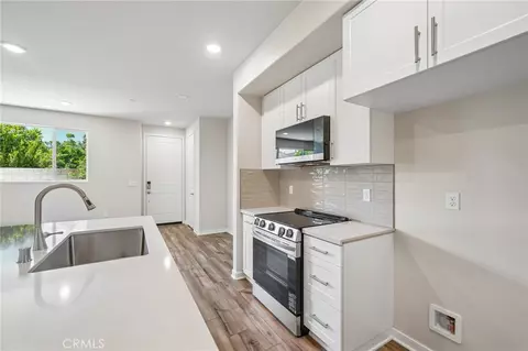 Kitchen - 9194 Waverly Ln, Riverside, CA 92503 photo 1 of 2