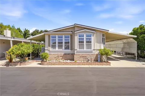 1245 W Cienega Ave #212, San Dimas, CA 91773