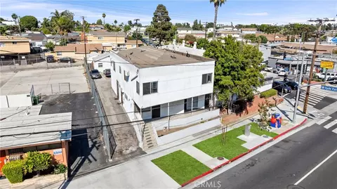704 Centinela, Inglewood, CA 90302