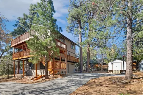 1772 Columbine Dr, Big Bear City, CA 92314