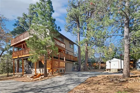 1772 Columbine Dr, Big Bear City, CA 92314