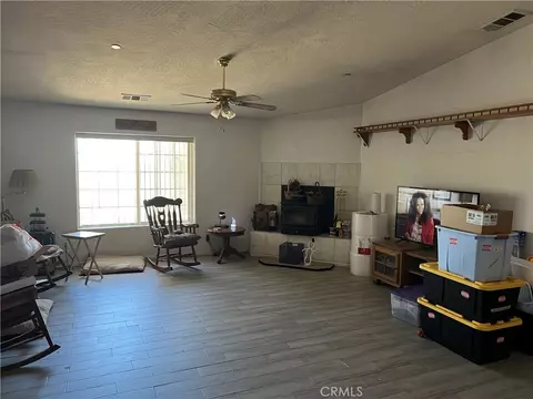 Living - 2825 Del Rosa Rd, Phelan, CA 92371 photo 1 of 5