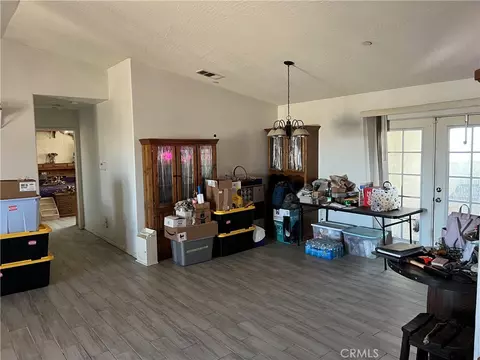 Living - 2825 Del Rosa Rd, Phelan, CA 92371 photo 2 of 5