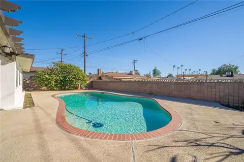 Exterior - 17481 Filbert, Fontana, CA 92335 photo 5 of 8