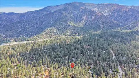 View/Area - 1661 Virginia St, Wrightwood, CA 92397 photo 3 of 4