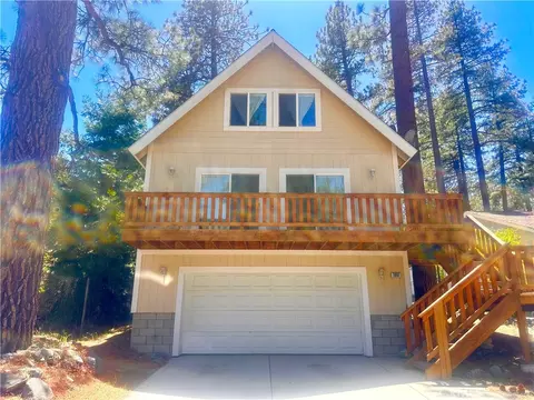 1661 Virginia St, Wrightwood, CA 92397