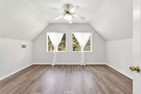 Bedroom - 1661 Virginia St, Wrightwood, CA 92397 photo 4 of 5
