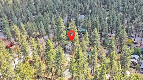 View/Area - 1661 Virginia St, Wrightwood, CA 92397 photo 2 of 4