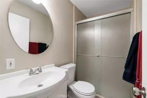 Bath - 698 E 5th St, Azusa, CA 91702 photo 3 of 4