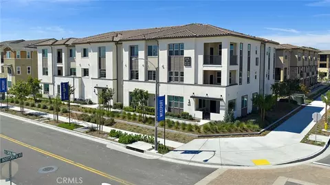 6114 Valentina Way #301, Eastvale, CA 92880