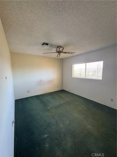 57523 Redondo, Yucca Valley, CA 92284 photo 6