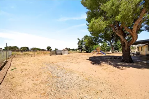Exterior - 17930 Seaforth St, Hesperia, CA 92345 photo 8 of 16