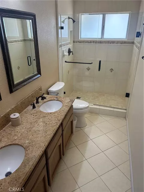 Bath - 20187 Itasca, Apple Valley, CA 92308 photo 2 of 5