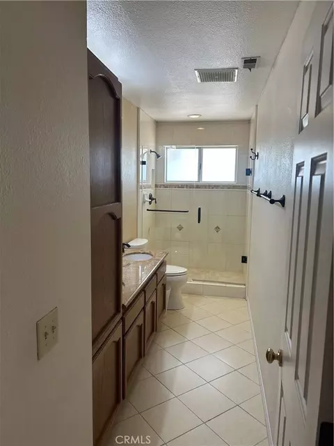 Bath - 20187 Itasca, Apple Valley, CA 92308 photo 1 of 5