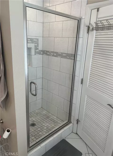 Bath - 20187 Itasca, Apple Valley, CA 92308 photo 4 of 5