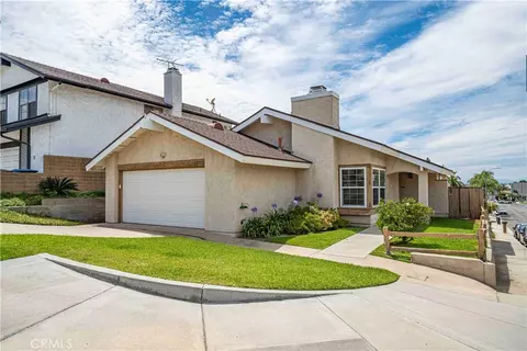 437 S 3rd Ave, La Puente, CA 91746