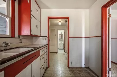 Entry Way - 249 N 10th, Upland, CA 91786 photo 1 of 5