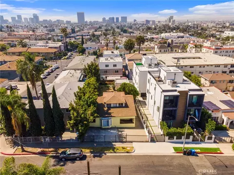 4458 Maplewood Ave, Los Angeles, CA 90004