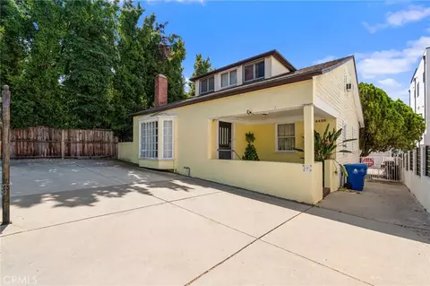 4458 Maplewood Ave, Los Angeles, CA 90004
