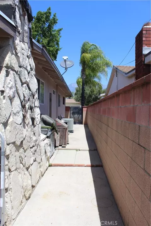 Exterior - 1134 E Deodar St, Ontario, CA 91764 photo 4 of 9