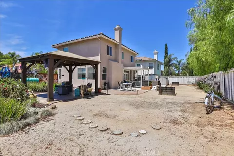 Exterior - 33068 Harmony Ln, Temecula, CA 92592 photo 6 of 10