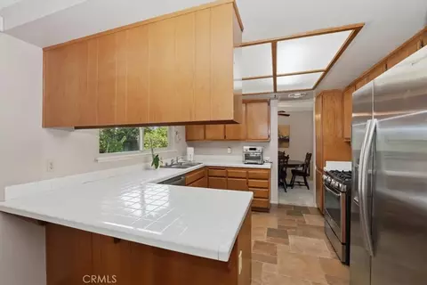 Kitchen - 210 Jesse Way, Redlands, CA 92374 photo 3 of 4