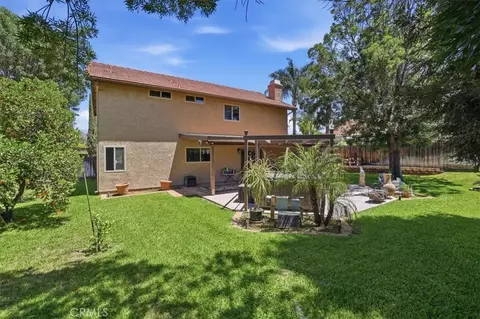Exterior - 210 Jesse Way, Redlands, CA 92374 photo 6 of 13