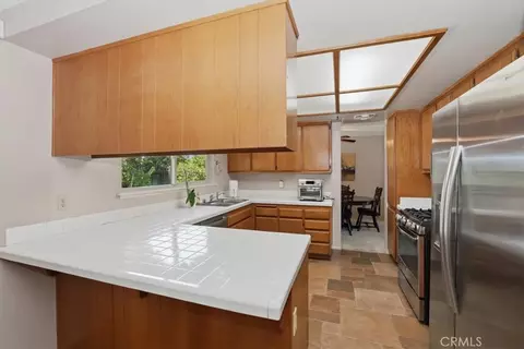 Kitchen - 210 Jesse Way, Redlands, CA 92374 photo 3 of 4