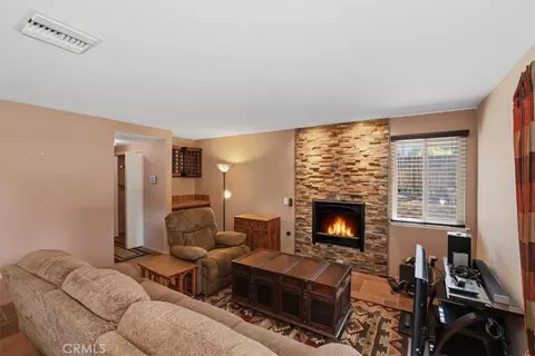 Living - 210 Jesse Way, Redlands, CA 92374 photo 3 of 3
