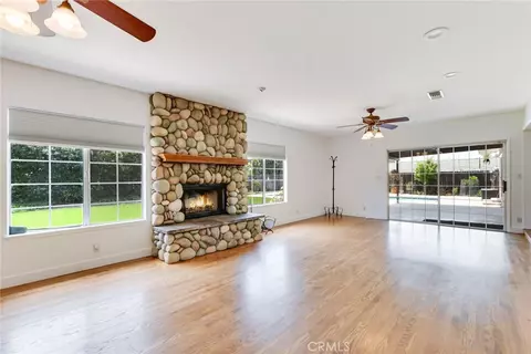 Living - 1302 E Bennett, Glendora, CA 91741 photo 6 of 9