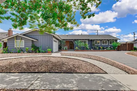 Exterior - 1302 E Bennett, Glendora, CA 91741 photo 3 of 13