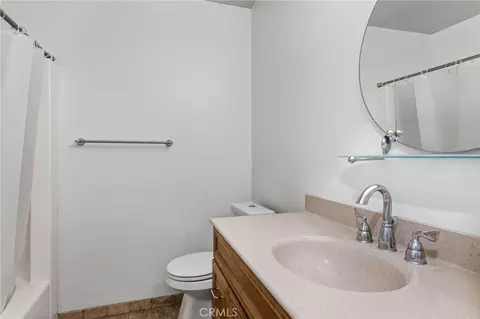 Bath - 1031 W Patrick St, Upland, CA 91784 photo 2 of 2