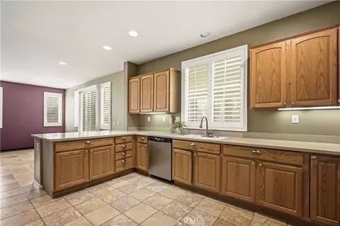 Kitchen - 3424 Cromwell Ct, Perris, CA 92571 photo 5 of 5