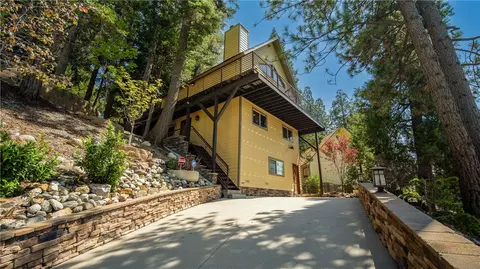 26947 Tunnel, Lake Arrowhead, CA 92352
