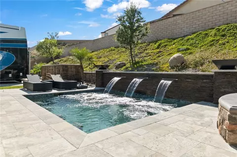 Exterior - 13558 Applegate Ct, Etiwanda, CA 91739 photo 11 of 16